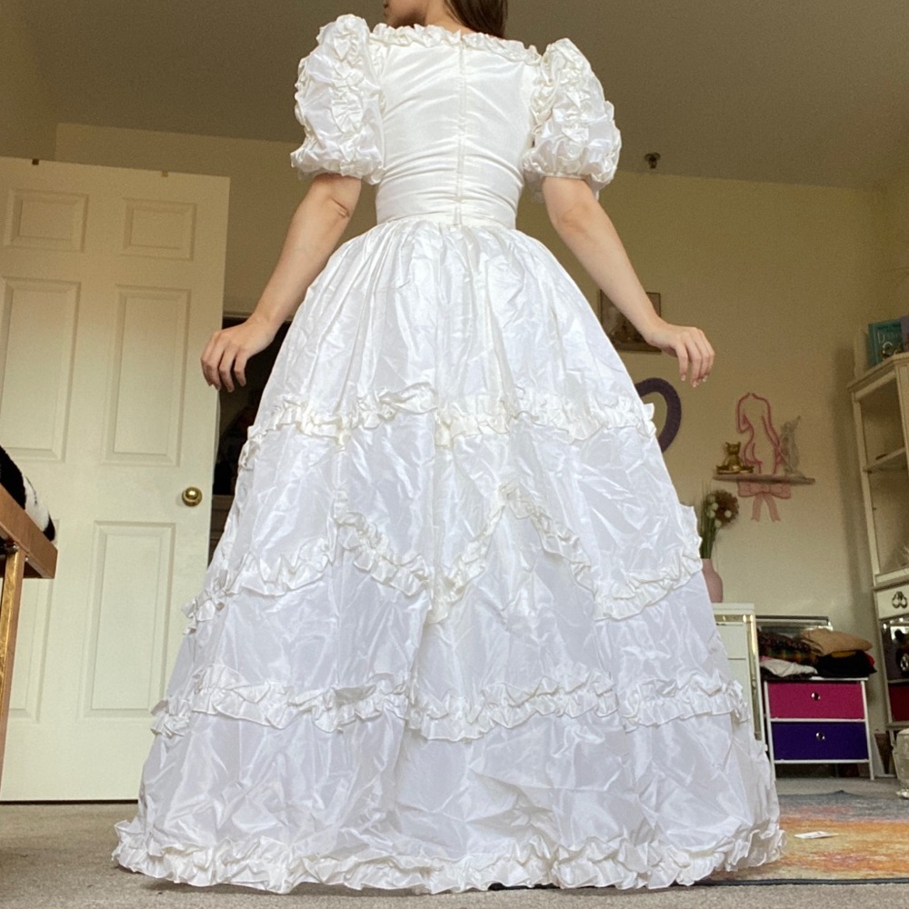 Princess Diana Vintage 80s Wedding Dress Size 0-2 - Picture 3 of 12